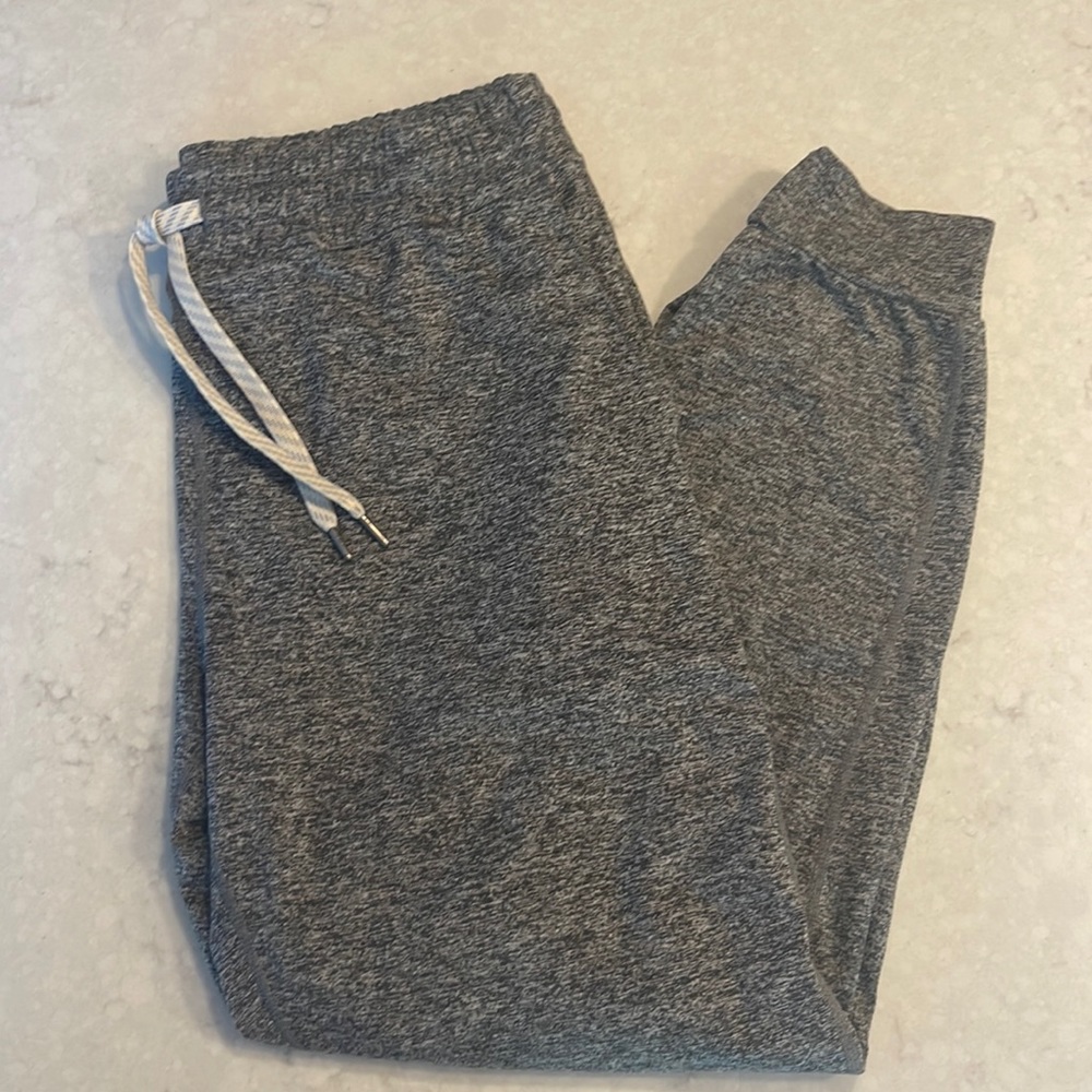 Vuori joggers sz S